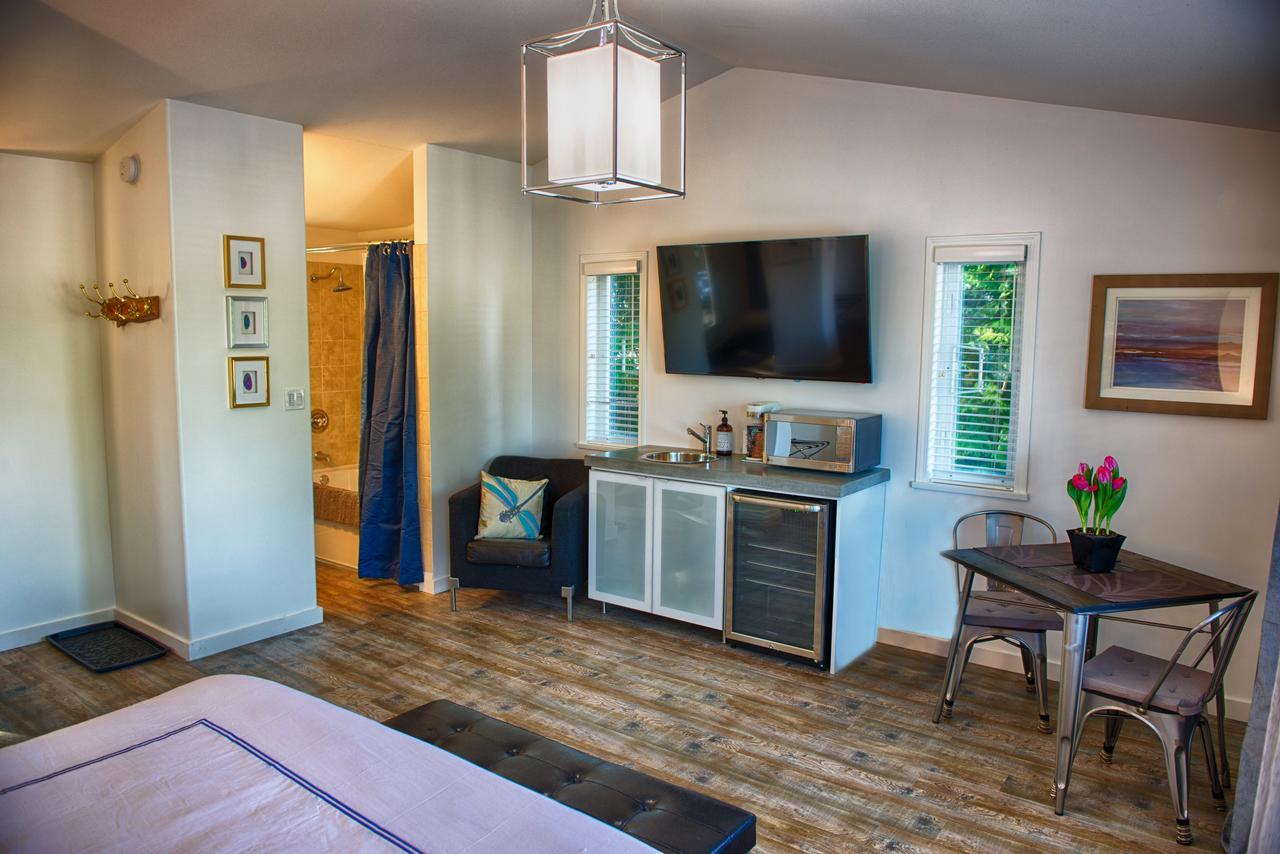 The Francis Boutique Inn ユクルーレット エクステリア 写真